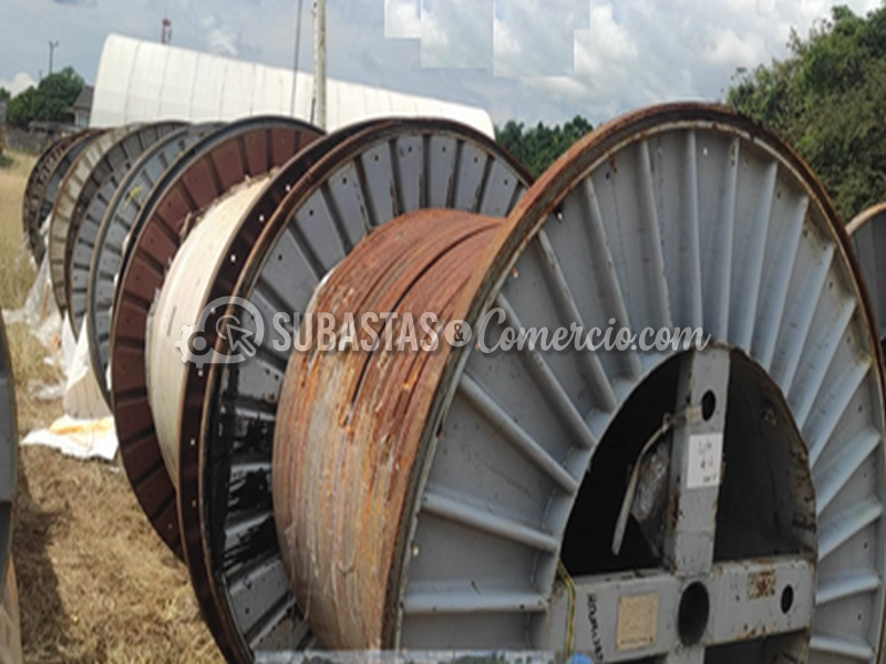 Chatarra de cable de cobre en carretes Aprox.: 37.797 Kg